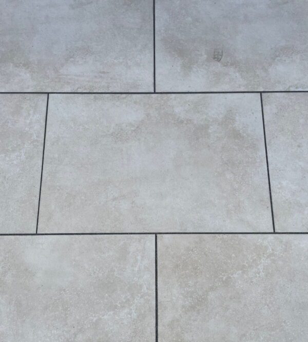 CASTACRETE PORCELAIN 600 X 900 - LIMESTONE CREMA PER SLAB