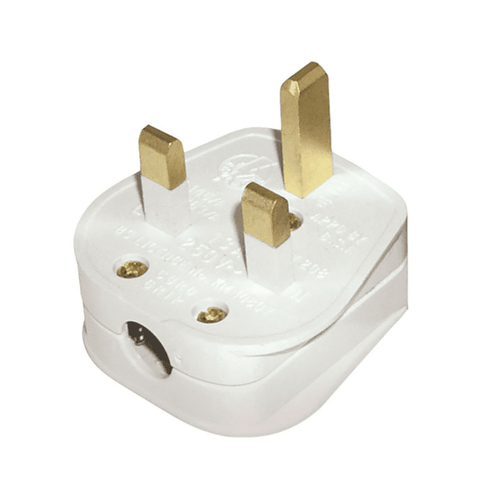 WHITE PLUG 13A - PA320